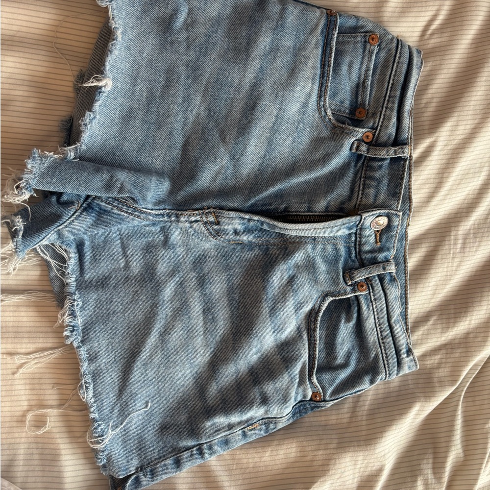 Frayed Hem Denim Shorts